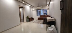 2 BHK Apartment For Rent in Indra Darshan Apartment, Andheri West