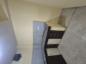 Kitchen in 1.5 BHK Builder Floor at Mayur Vihar 1 – for Rent