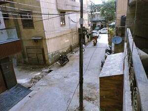 Balcony in  Builder Floor at Pitampura – for Sale