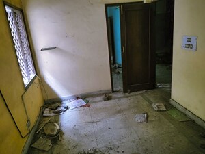 Room in  Builder Floor at Pitampura – for Sale