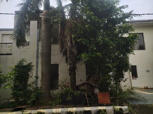  Independent House For Sale in Preet Vihar Colony