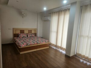 4 BHK Builder Floor For Rent in DLF Royale Residences, Dlf Phase I
