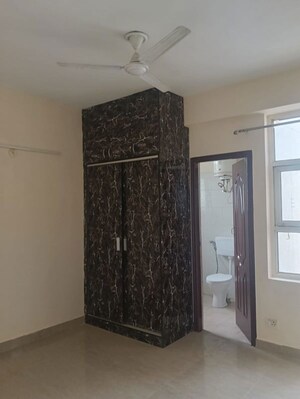 2 BHK Apartment For Rent in Shree Vardhman Mantra, Sector 67