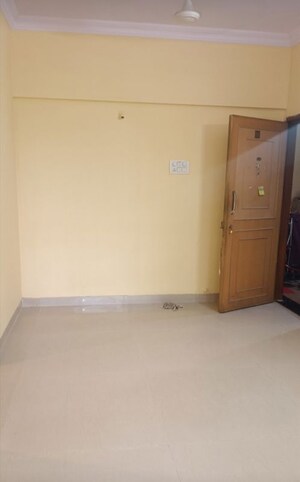 Hall in 1 BHK Apartment at K Raheja Heights, Malad East – for Sale