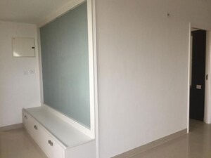 Room in 3 BHK Apartment at Salarpuria Sattva Senorita, Sarjapur Road – for Rent