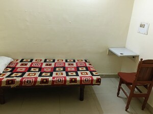 Bedroom in 2 BHK Builder Floor at Amruthnagar – for Rent