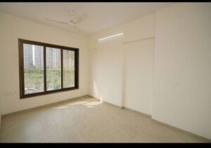 Room in 2 BHK Apartment at Abrol Signature, Malad West – for Sale