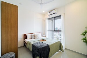 Bedroom in 2 BHK Apartment at DLH Dream Tower, Jogeshwari West – for Sale