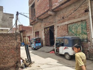 Parking in  Independent House at Manoharpura – for Sale