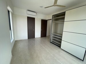 Room in 1 BHK Apartment at LnT Crescent Bay T3, Parel – for Rent