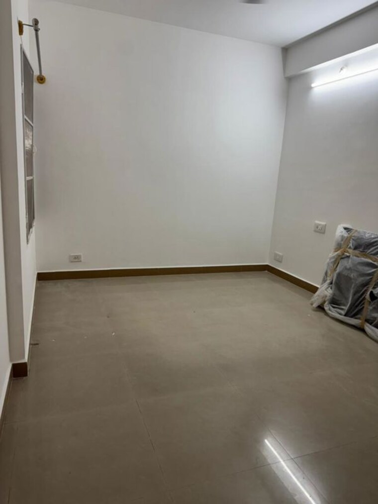 Room, lalazar-apartment 3 Bedroom 1800 Sq.Ft. Apartment In Palace Road Bangalore 10644267