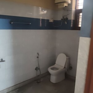 Furnished Amenities in 3 BHK Builder Floor at Sector 9 – for Rent