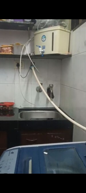 Furnished Amenities in 2 BHK Apartment at Sion – for Rent