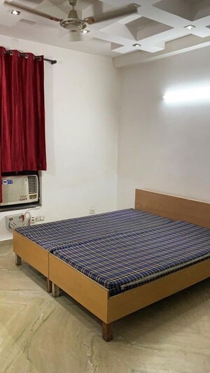 Bedroom in 2 BHK Builder Floor at Palam Vihar – for Rent