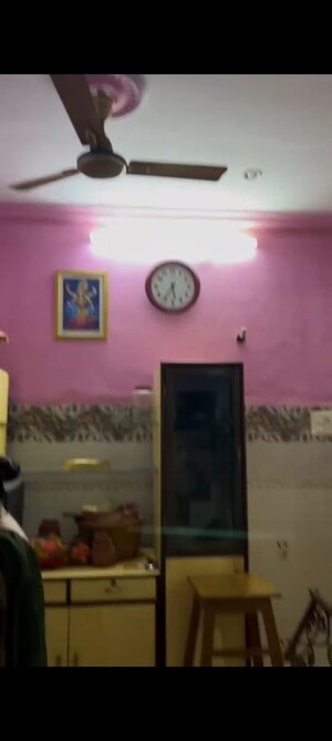 1 RK Villa For Rent in Chembur