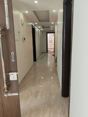 Building Lobby in 3 BHK Builder Floor at Lajpat Nagar 4 – for Sale