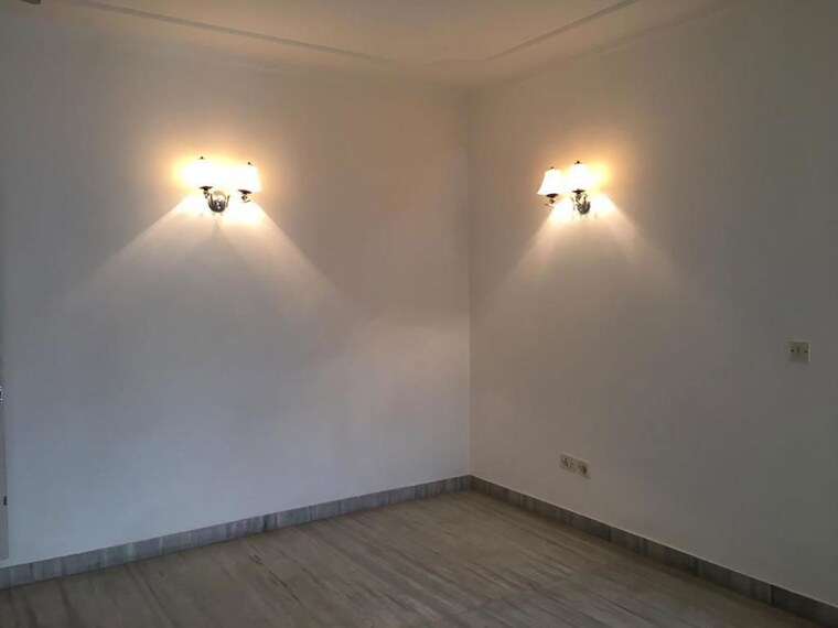 Room, panchsheel park 3 Bedroom 2500 Sq.Ft. Builder Floor In Panchsheel Park Delhi 10644392