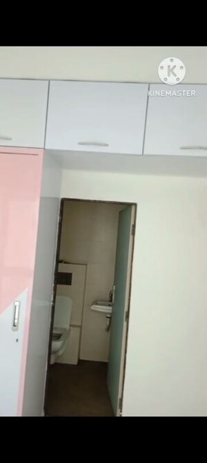 Furnished Amenities in 2 BHK Apartment at Sion East – for Rent