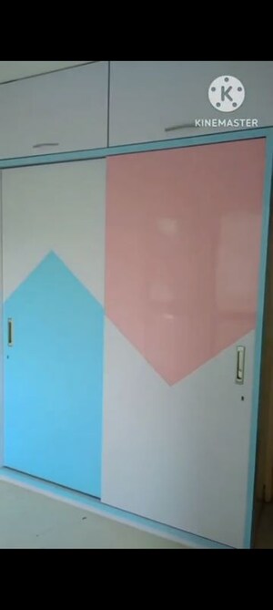 Furnished Amenities in 2 BHK Apartment at Sion East – for Rent