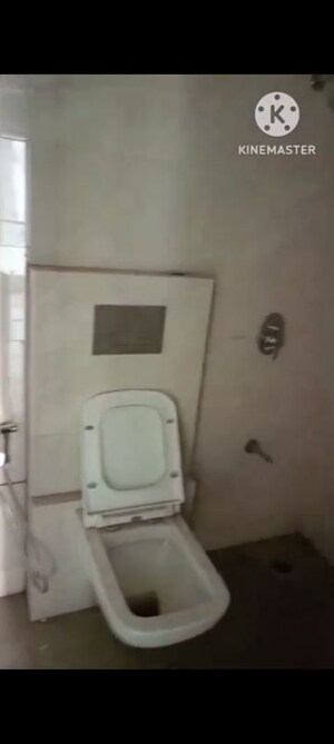 Bathroom in 2 BHK Apartment at Sion East – for Rent