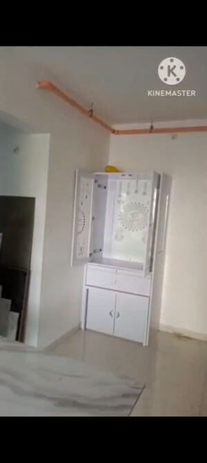 Bathroom in 2 BHK Apartment at Sion East – for Rent