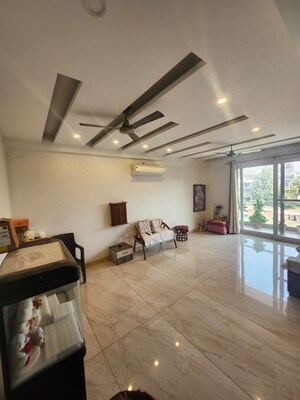 Living Room in 4 BHK Builder Floor at Ansal API Esencia, Sector 67 – for Sale