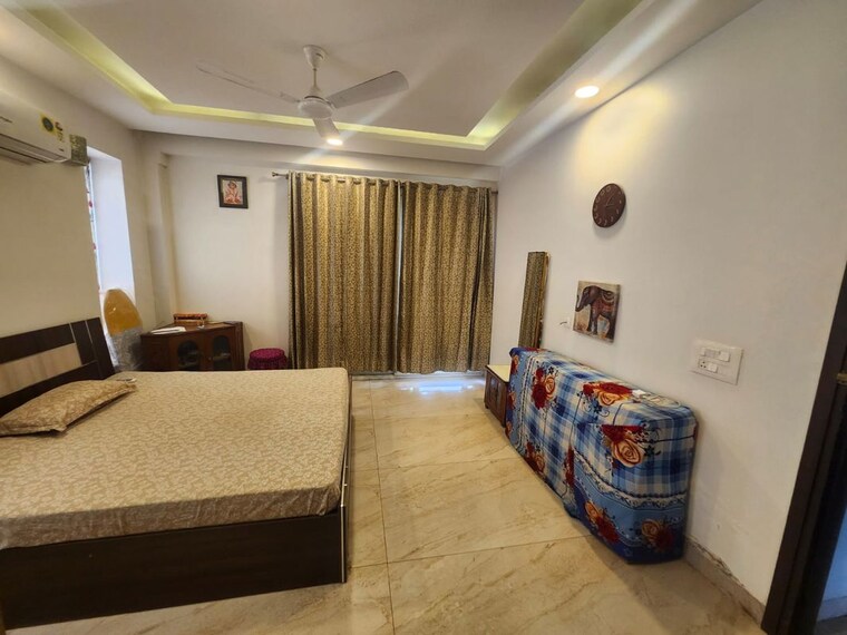 Bedroom, ansal-api-esencia 4 Bedroom 2700 Sq.Ft. Builder Floor In Sector 67 Gurgaon 10644412