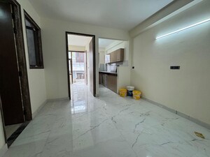 Room in 1 BHK Apartment at Chattarpur – for Rent