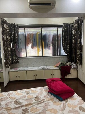 Bedroom in 1 BHK Apartment at Siddharth Enclave Mumbai, Lower Parel – for Rent