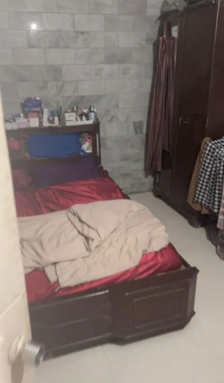 Bedroom, green-field-b-chs-ltd 1 Bedroom 450 Sq.Ft. Apartment In Andheri East Mumbai 10644440