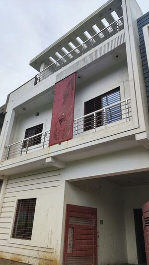 3 BHK Independent House For Sale in Soyepur