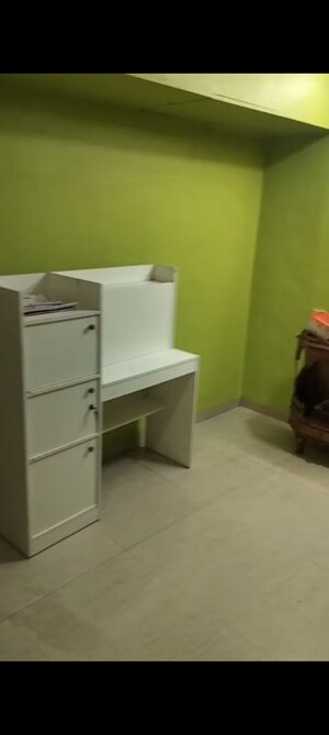 Furnished Amenities in 2 BHK Apartment at Kalina – for Rent
