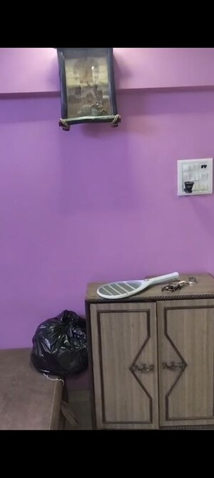Bedroom in 2 BHK Apartment at Kalina – for Rent
