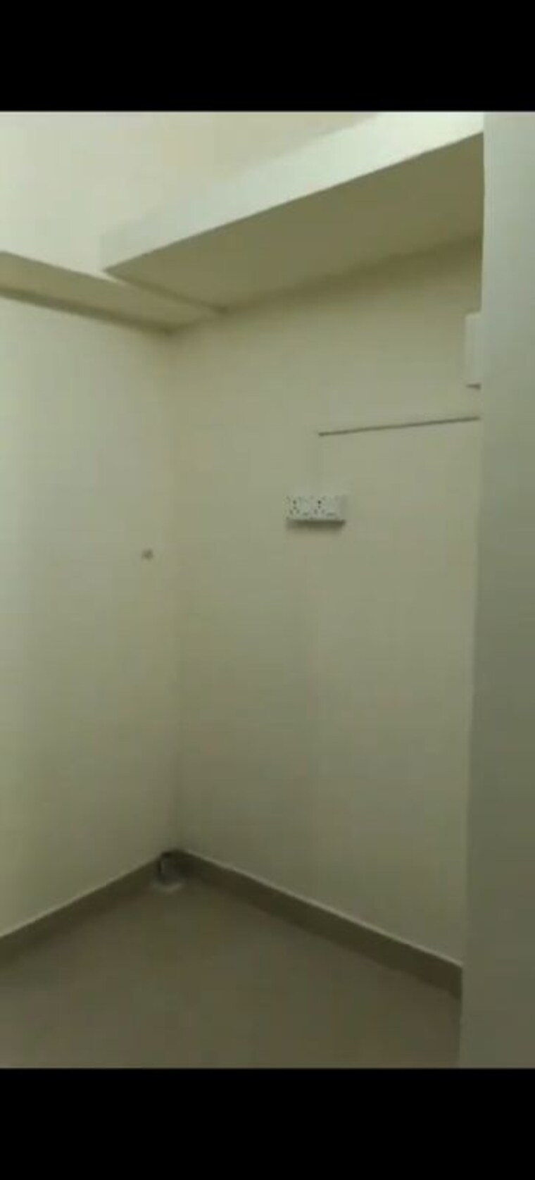 Room, mhada-building-parel 1 Bedroom 250 Sq.Ft. Apartment In Parel Mumbai 10644452