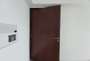 Furnished Amenities in 3 BHK Apartment at DLF The Skycourt, Sector 86 – for Sale