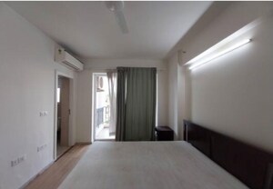 Room in 3 BHK Apartment at DLF The Skycourt, Sector 86 – for Sale