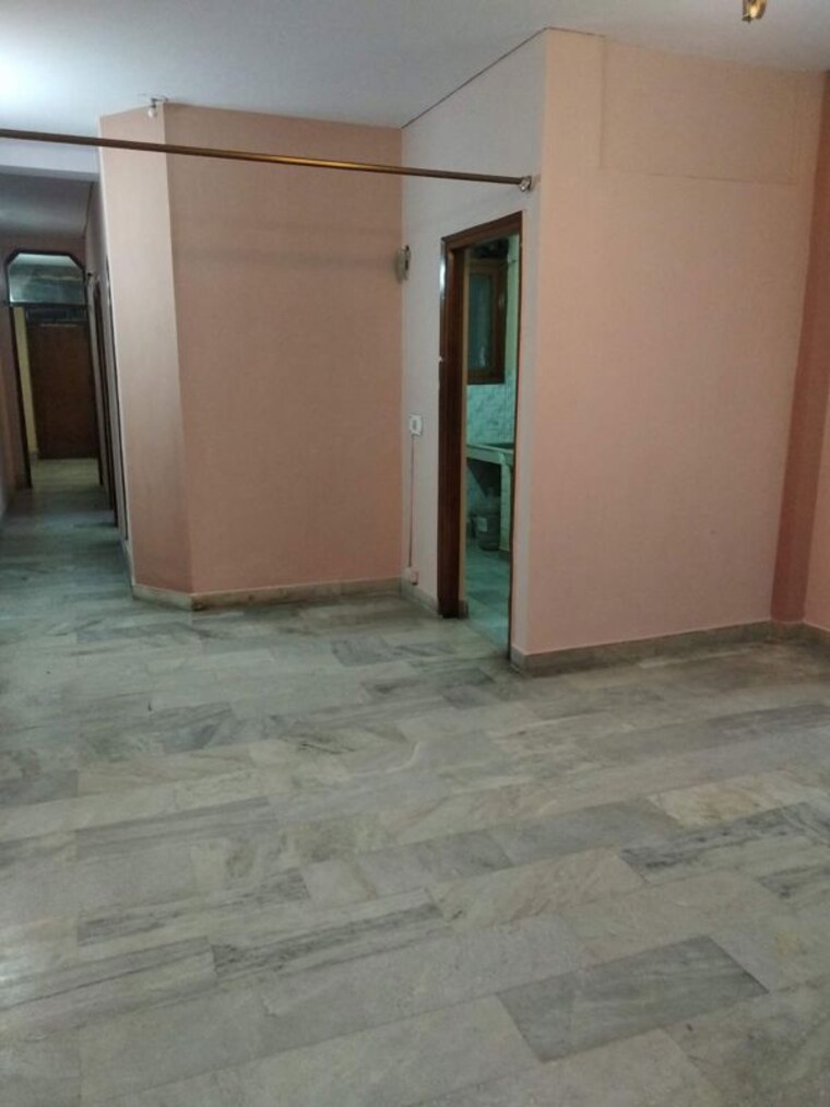 Room, lajpat nagar 2 Bedroom 900 Sq.Ft. Builder Floor In Lajpat Nagar Delhi 10644498