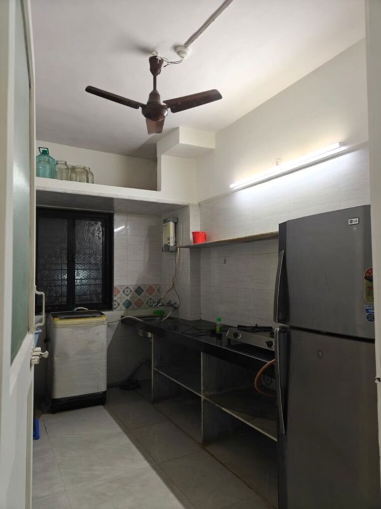 Kitchen, juhu 1 Bedroom 600 Sq.Ft. Apartment In Juhu Mumbai 10644511