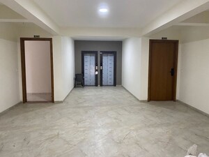 Room in 3 BHK Apartment at Keshav Nagar – for Rent