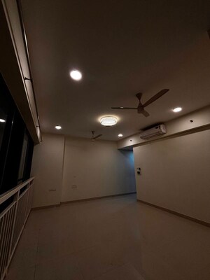 Furnished Amenities in 2 BHK Apartment at Dynamix Divum, Malad East – for Rent