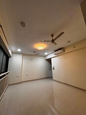 Furnished Amenities in 2 BHK Apartment at Maharaja Retreat CHS, Goregaon East – for Rent