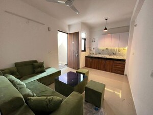 Living Room in 1 BHK Apartment at Sainik Farm – for Rent