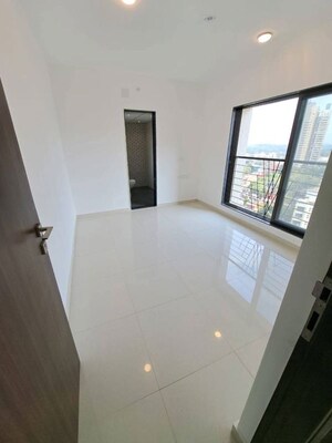 Room in 2 BHK Apartment at Lalani Valentine Apartment 1 Wing D, Malad East – for Rent