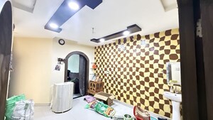 Room in 2.5 BHK Builder Floor at Vinay Nagar – for Rent