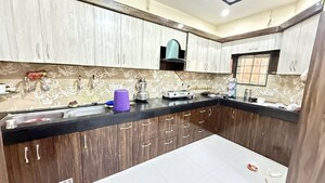 Kitchen in 2.5 BHK Builder Floor at Vinay Nagar – for Rent