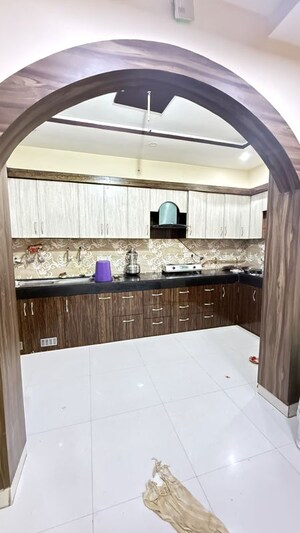 Kitchen in 2.5 BHK Builder Floor at Vinay Nagar – for Rent