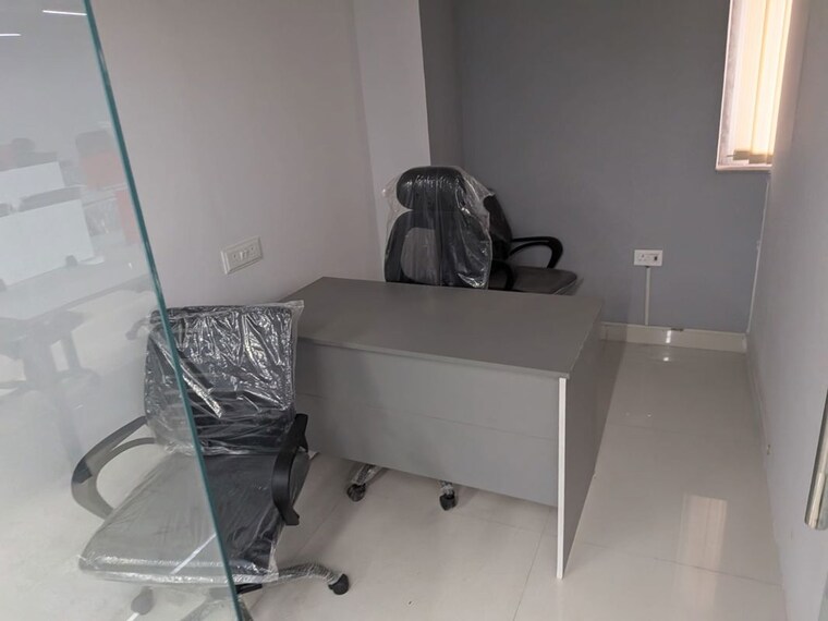 Team Area, sector 3 Commercial Office Space 1000 Sq.Ft. In Sector 3 Noida 10644611