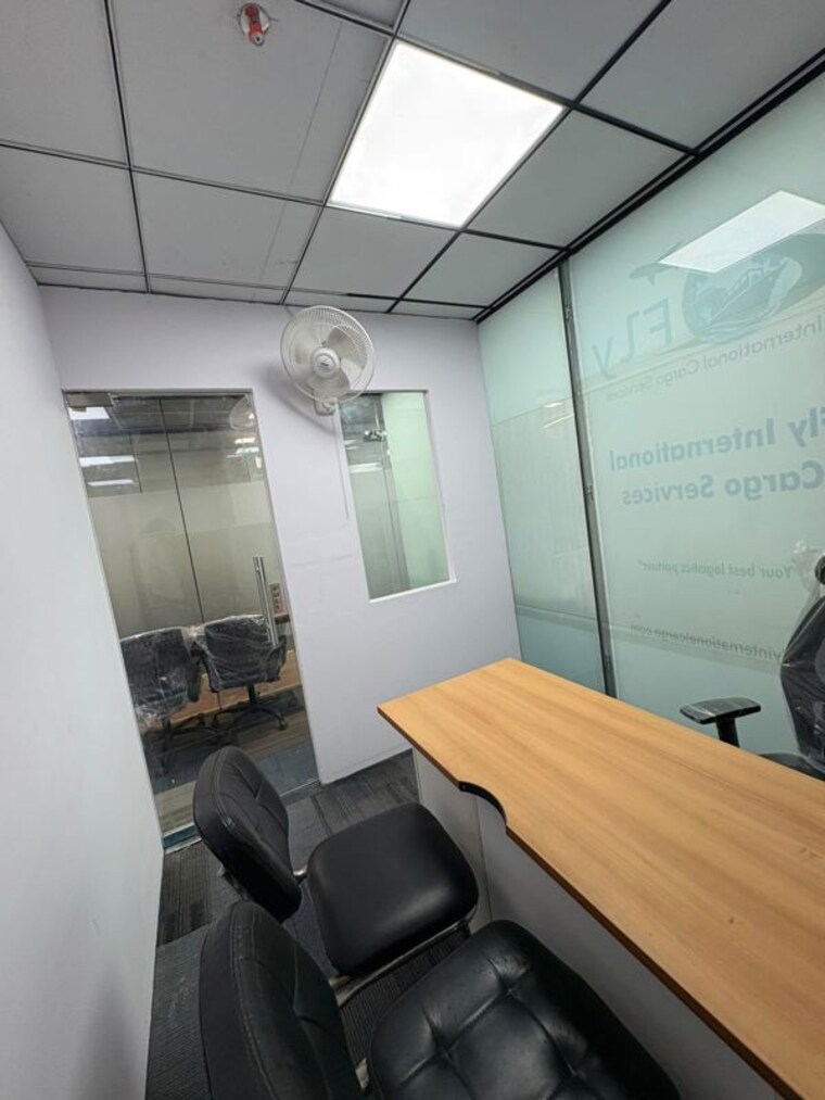 Team Area, sector 3 Commercial Office Space in IT/SEZ 600 Sq.Ft. In Sector 3 Noida 10644613