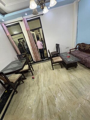 2 BHK Builder Floor For Rent in Govindpuri