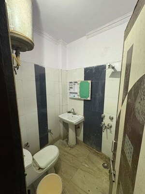 Attached Bathroom in 2 BHK Builder Floor at Govindpuri – for Rent